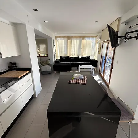 Raset Puerto - Serviden Appartement *